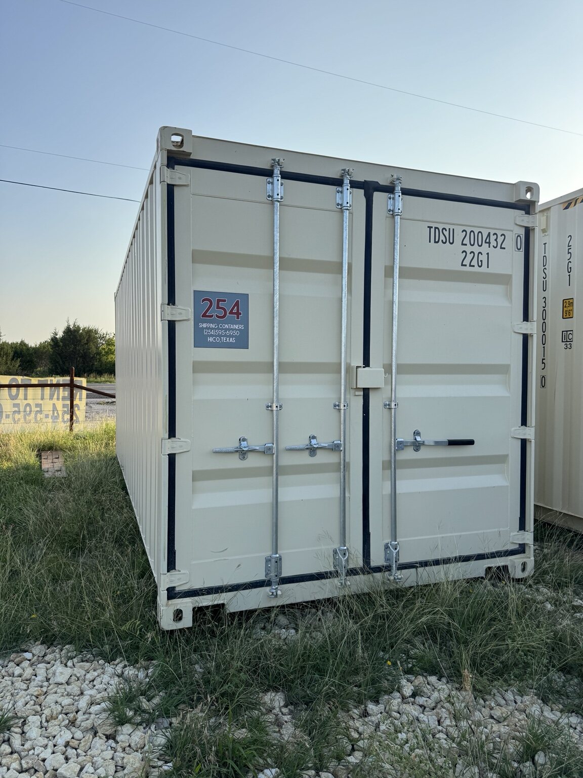 20-foot standard one-trip container with cargo doors on both ends
